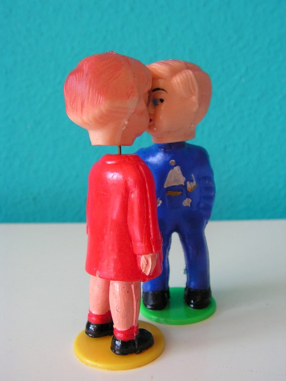 Vintage Kissing dolls From the 1960s Bobble