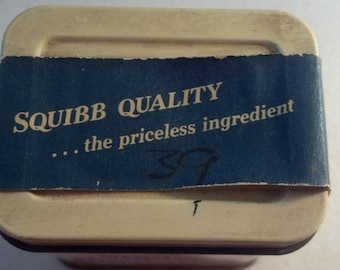 ER Squibb & Sons - Granular Boric Acid 3 oz. Metal Tin - paper label included on lid - product inside
