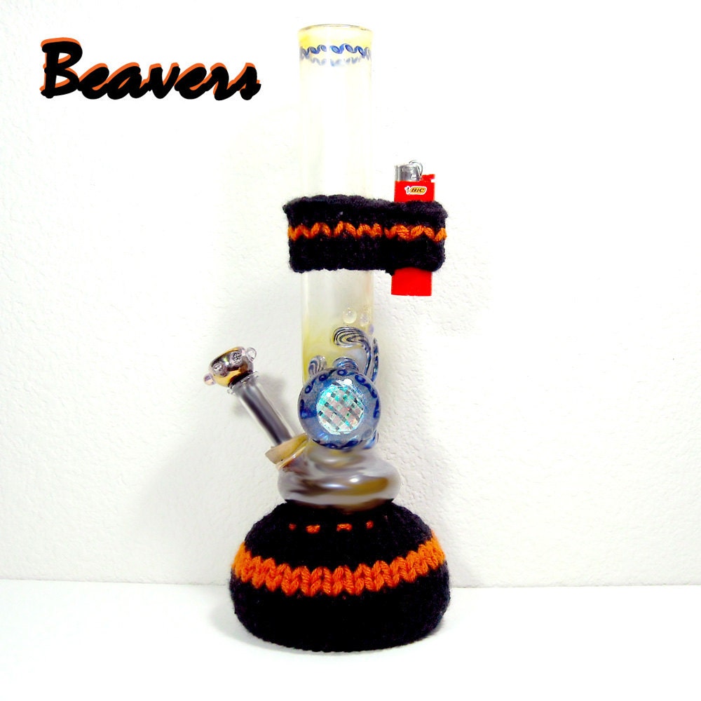 Oregon Beavers Bong Cozy and Matching Lighter Holder