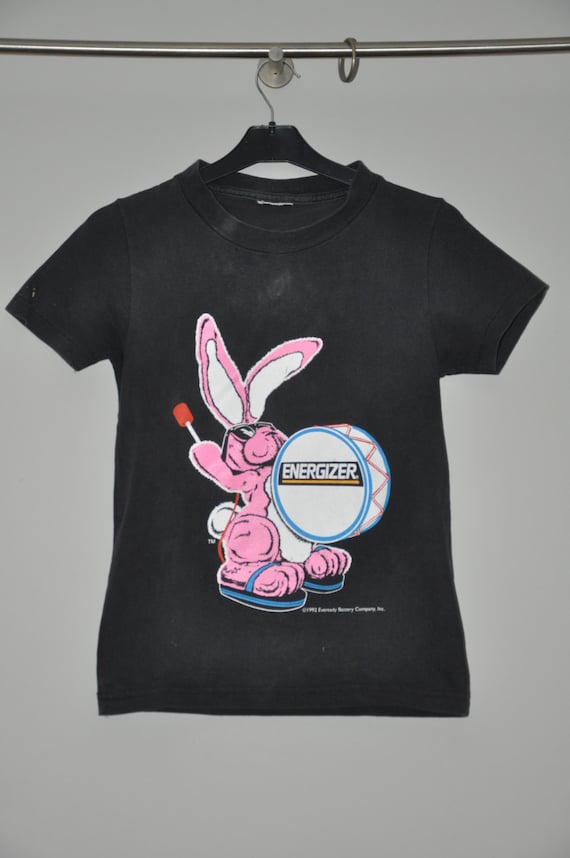 Energizer Bunny Vintage TShirt Grunge Clubkid Graphic