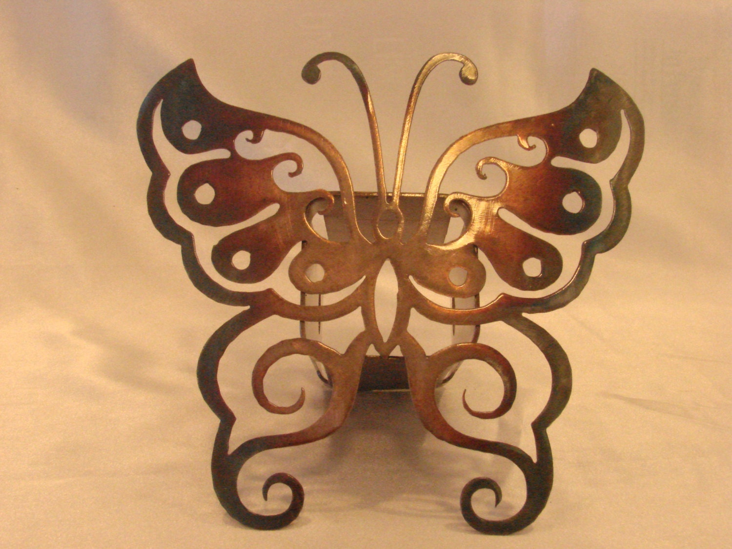 16 Gauge Butterfly Trailer Hitch Cover With Copper Torch