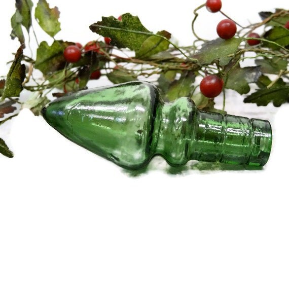 Vintage green Glass Bottle Stopper Art Deco by CallMeCleverVintage