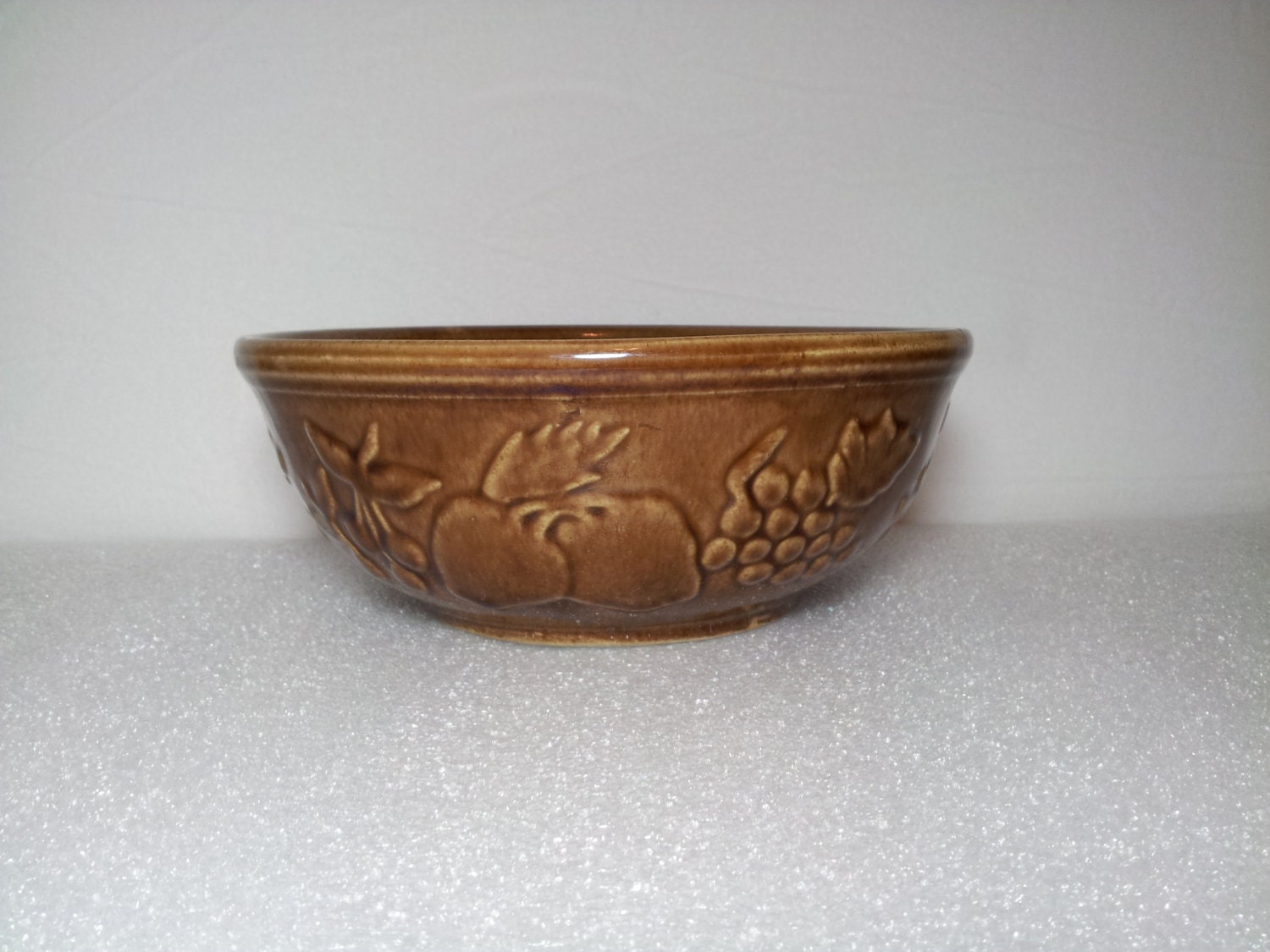 Vintage USA Brown Stoneware Fruit Bowl Mixing Bowl with