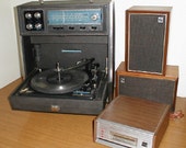 vintage 1960s Sylvania Portable Stero Tuner Turntable record player 16 33 45 78 vinyl w Speakers Craig 8 Track p/u Chicago IL IN OH Ky Tn vintage 1960s Sylvania Portable Stero Tuner Turntable record player 16 33 45 78 vinyl w Speakers Craig 8 Track p/u Chicago IL IN OH Ky Tn