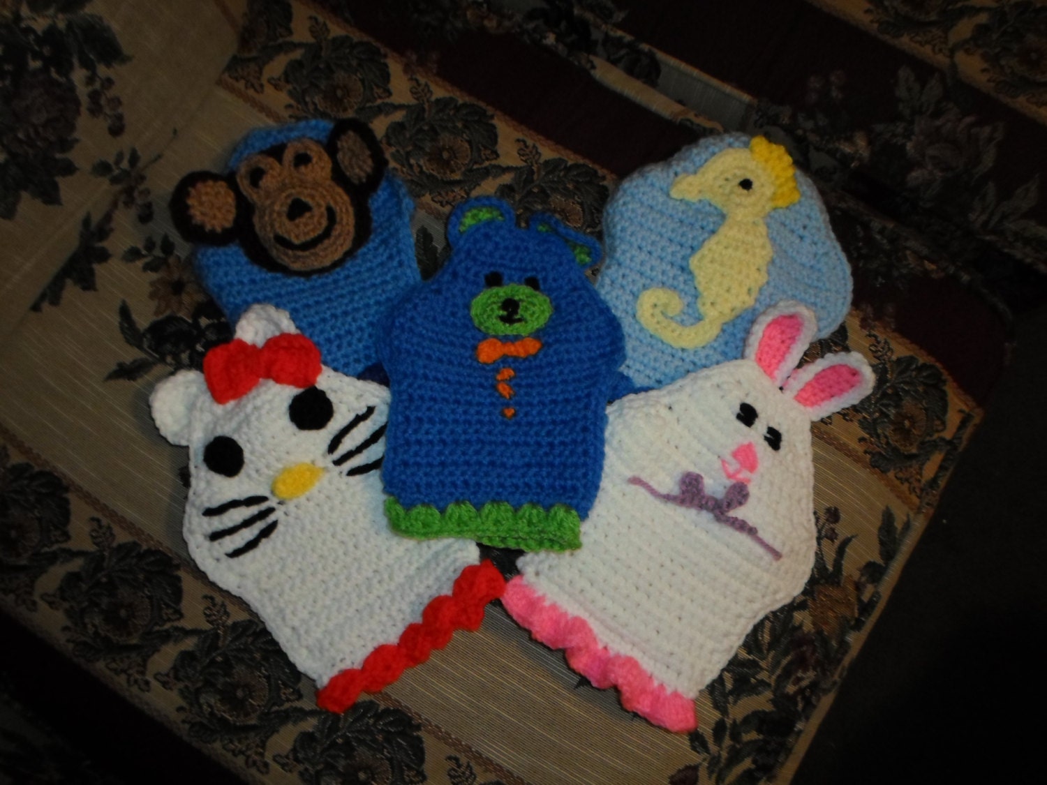 Childrens Bath Mitt Animal Puppets Bunnies Seahorses Bears