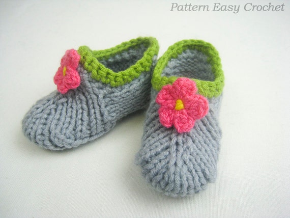 Baby slippers knitting pattern digital seamless that is very