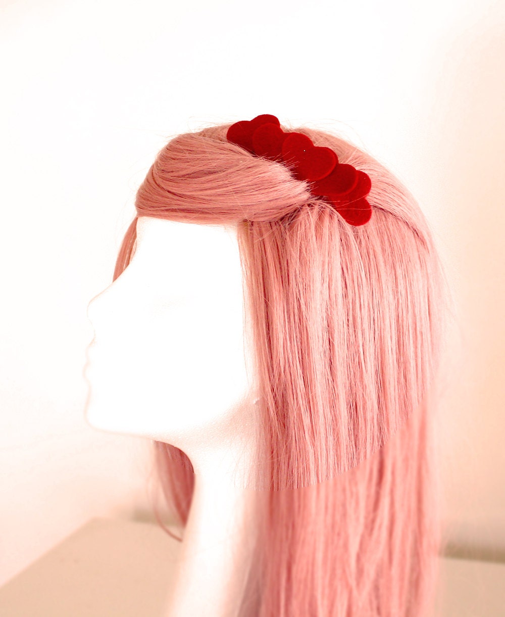 Red Hearts hair comb // felt heart hair by prettygoodthings