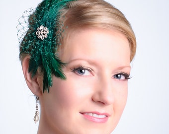 Emerald Green Feather Wedding Fascinator Bridesmaid Evening Wear Made to Order 13 Colors Available