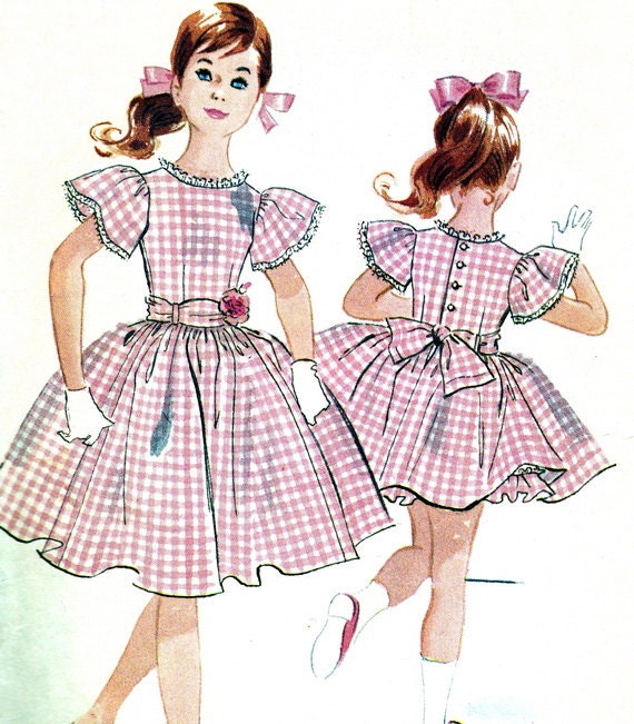 1950s Girls Dress Pattern McCalls 5162 Full Skirt Back Button