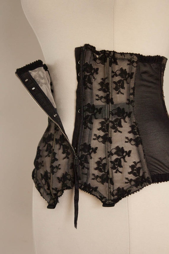Vintage Waist Cincher Corset Lingerie in Black