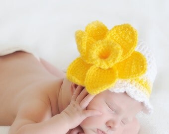 Crochet Daffodil Hat - Girls Easter Hat - Baby Photo Prop - Spring Flower Hat - Baby Shower Gift for Girl - Baby Girl Hat - Flower Sunhat