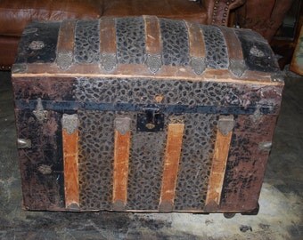 Antique Domed Steamer Trunk 1904