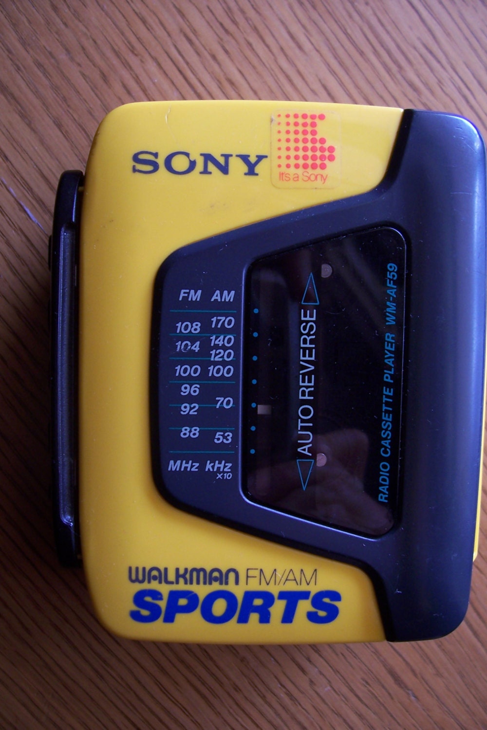 80s Sony Walkman Sports cassette player fm/am autoreverse