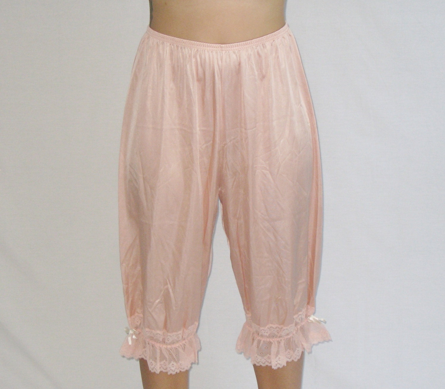 60s Vintage Knee Length Women's Bloomers Peach Knickers