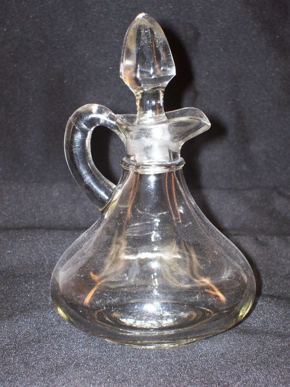 Anchor Hocking 1940's Glass Cruet with Stopper by GarageSaleGlass