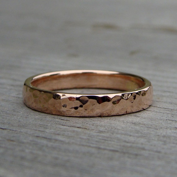 hammered rose gold wedding band        <h3 class=