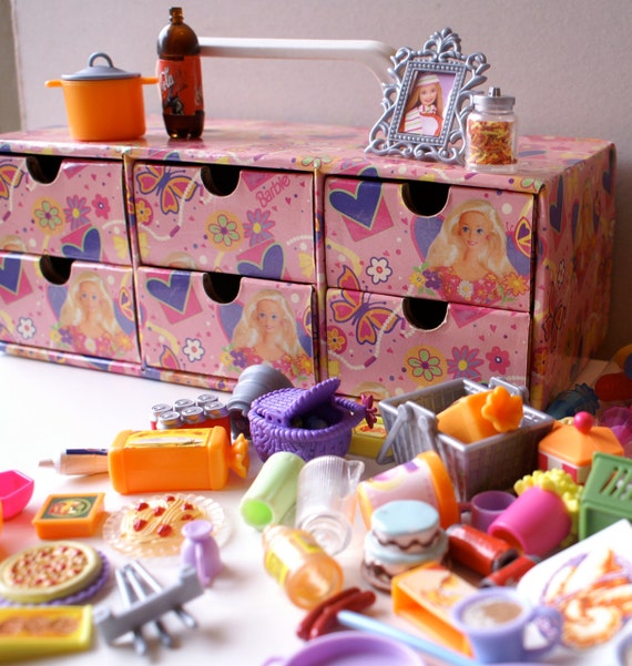 Vintage Barbie Box with Accessories Food Kitchen