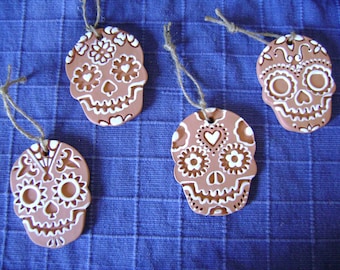 Ceramic Terra Cotta Clay Calavera Day of the Dead Skull Dia de los Muertos Christmas ornament