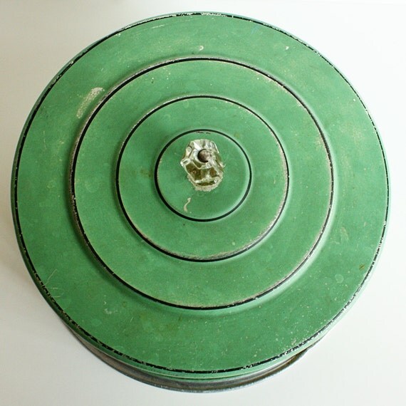 Vintage cake carrier pie carrier metal mint green