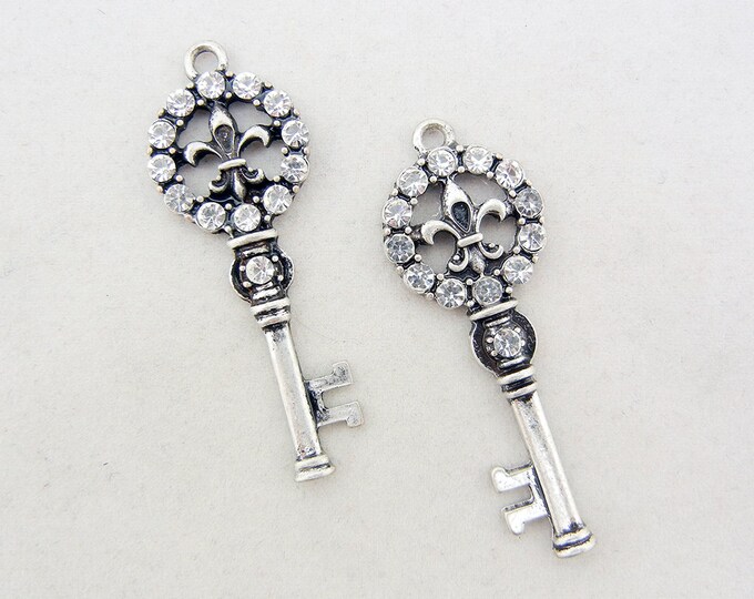 Pair of Antique Silver-tone Fleur de Lis Skeleton Key with Crystal Rhinestone Accents Charms