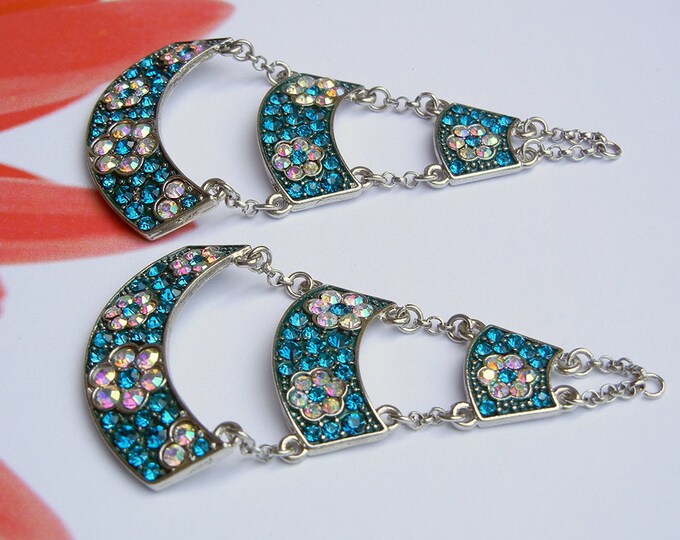 Pair of 3 Tiered Floral Turquoise Blue and Aurora Borealis Rhinestone Drop Charms Silver-tone