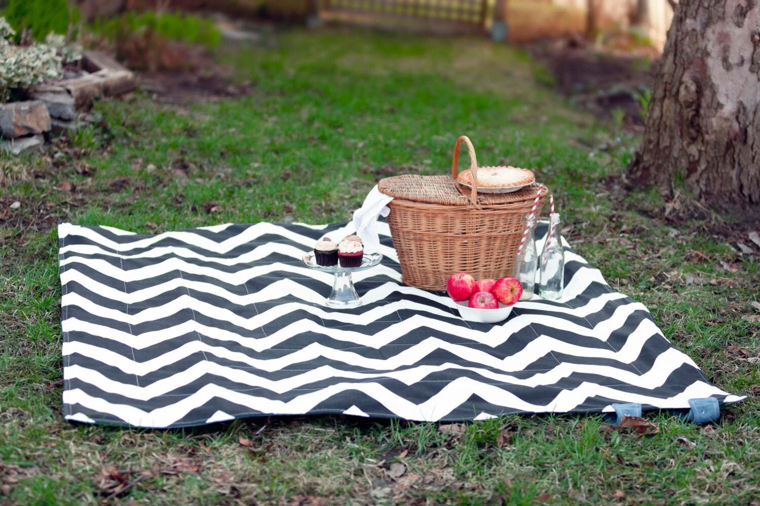 Picnic Blanket Roll Up Chevron Picnic Blanket Black and