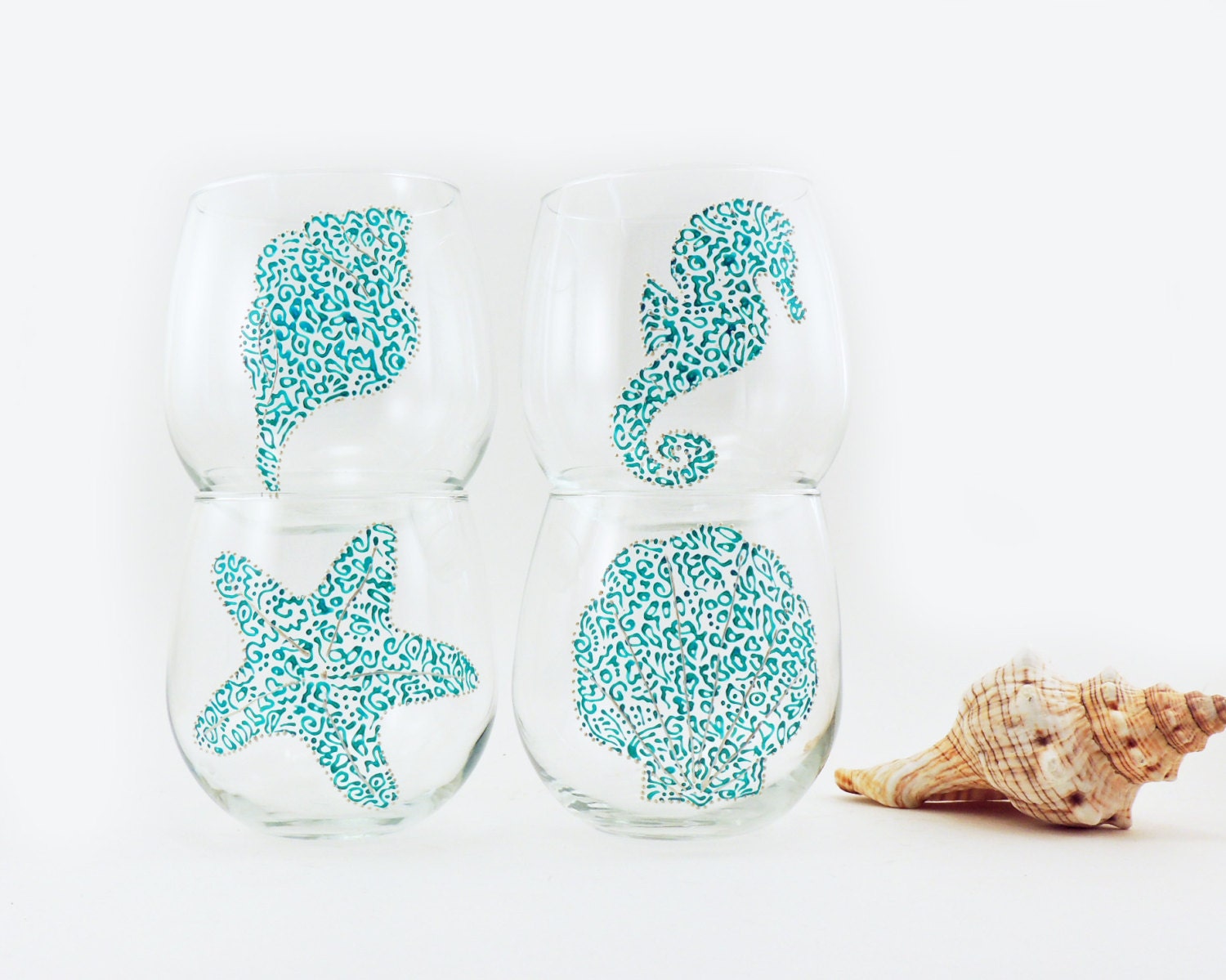 Beach theme stemless red wine glasses Set by ButterflyRougeStudio