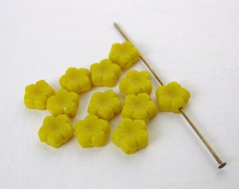 Vintage Glass Beads Flower Yellow Czech 8mm vgb0548 (15)