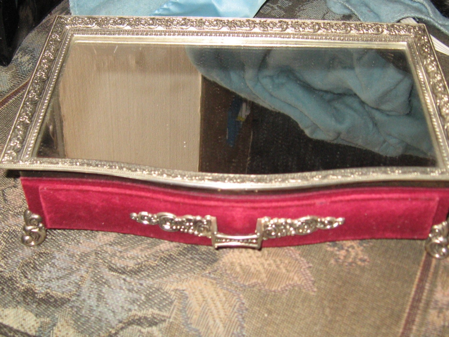 vintage mirrored dresser top jewelry box by Linsvintageboutique