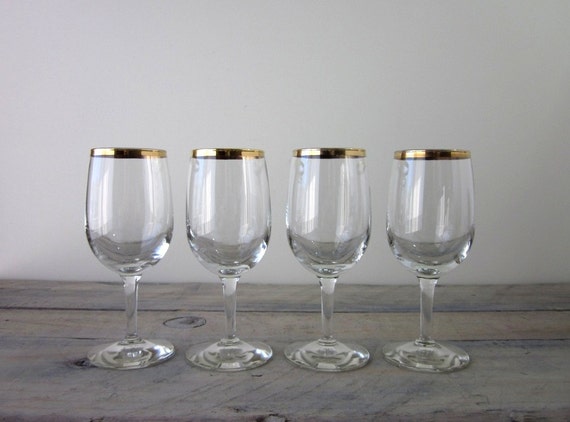 Gold Trim Wine Glasses Set Of Four Barware Reserved By 22bayroad