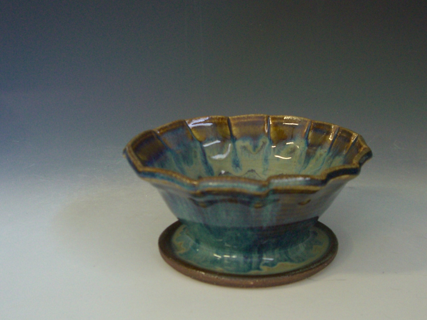 Hand thrown stoneware pottery two serving bowls SBEF