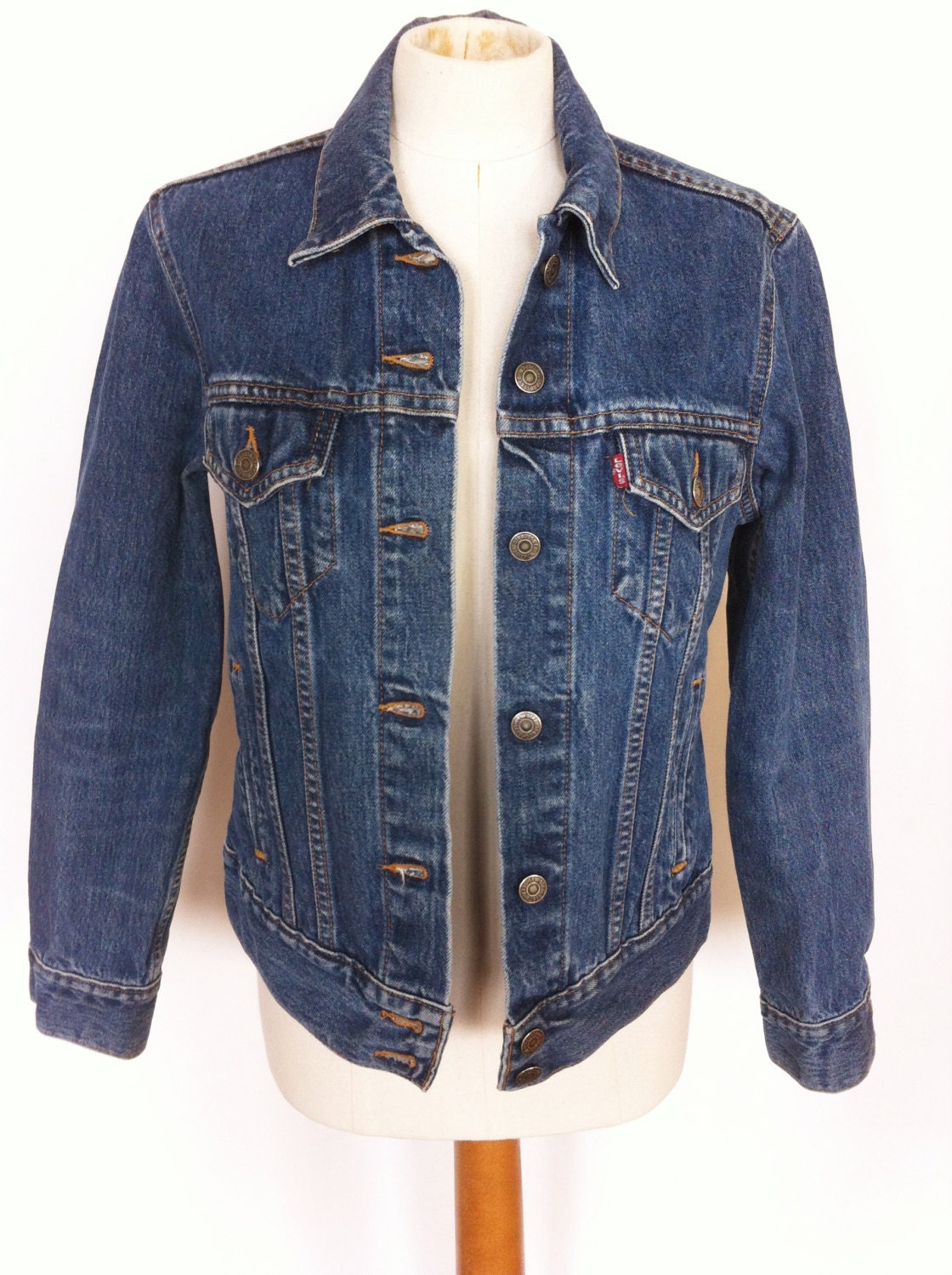 Vintage Women s  Levi s  Denim Jean  Jacket  Size Medium