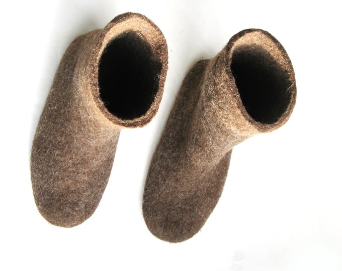 Felted Brown Ankle Boots, Winter Boots, Womens Shoes, Organic Wool Felt Boots, Snow Boots, Womens Slippers, House Shoes 7 Color Rubber Soles