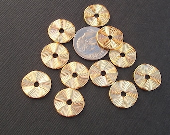 10pcs-Pendant, Charm Connector Wavy Round Bright Gold 13mm.