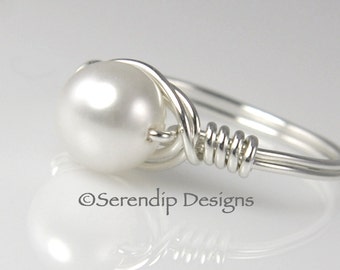 Wire Wrapped White Pearl Ring, Solitaire in Argentium Sterling Silver in Your Size, Custom White Pearl Ring, Silver Swarovski Pearl Ring
