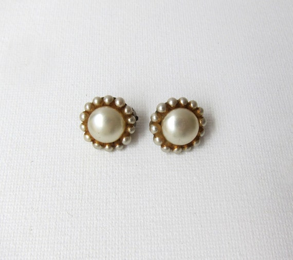 Vintage retro mid century faux pearl and seed pearl by evaelena