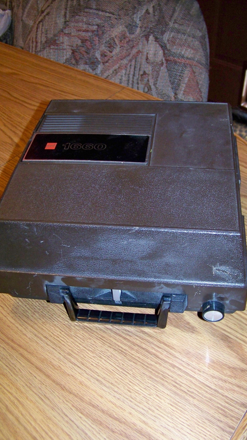 Vintage Gaf Slide Projector Model gaf 1660