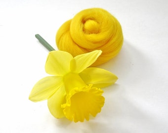 Lemon Merino Wool Roving, Felting Wool, Needle Felting wool, Merino Roving, wet felting wool, nuno felting wool, spinning wool, needle felt