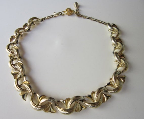 Vintage Coro Gold tone Choker Necklace