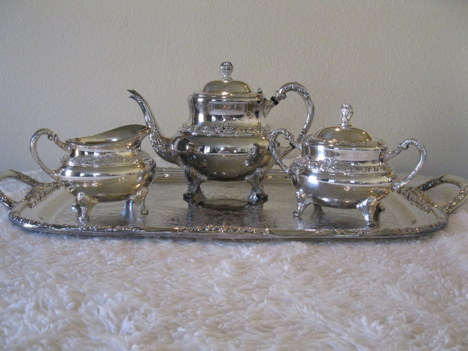 Vintage Silver plate tea set Oneida Ballard design