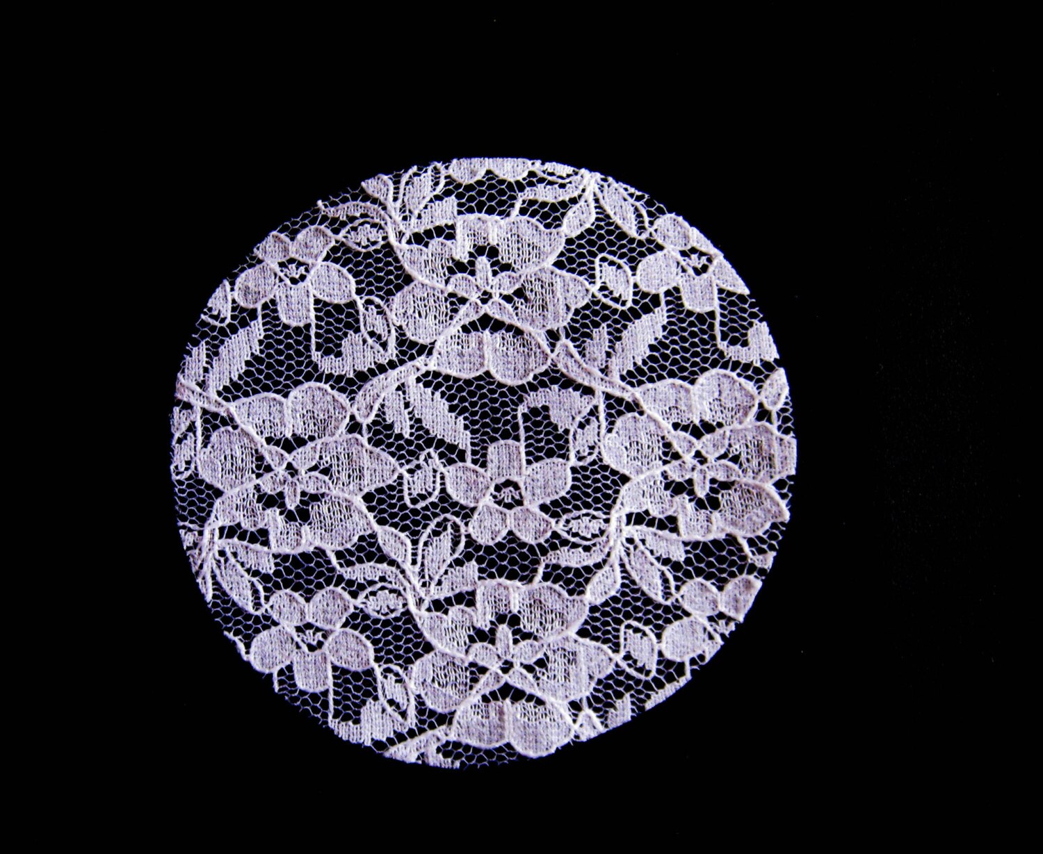 30-pcs-3-snow-white-lace-fabric-circles