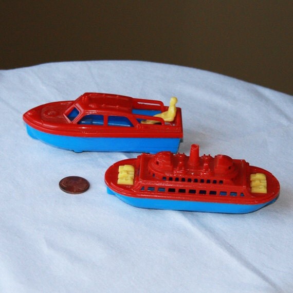 plastic toy boats