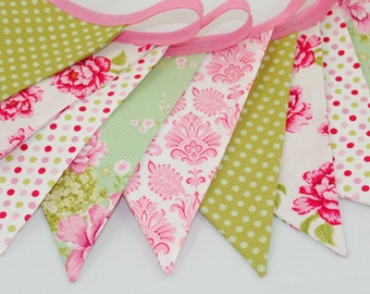Shabby Chic Party Bunting - TILDA Dotty Blooms - The perfect decoration for Weddings, Parties and Baby Showers