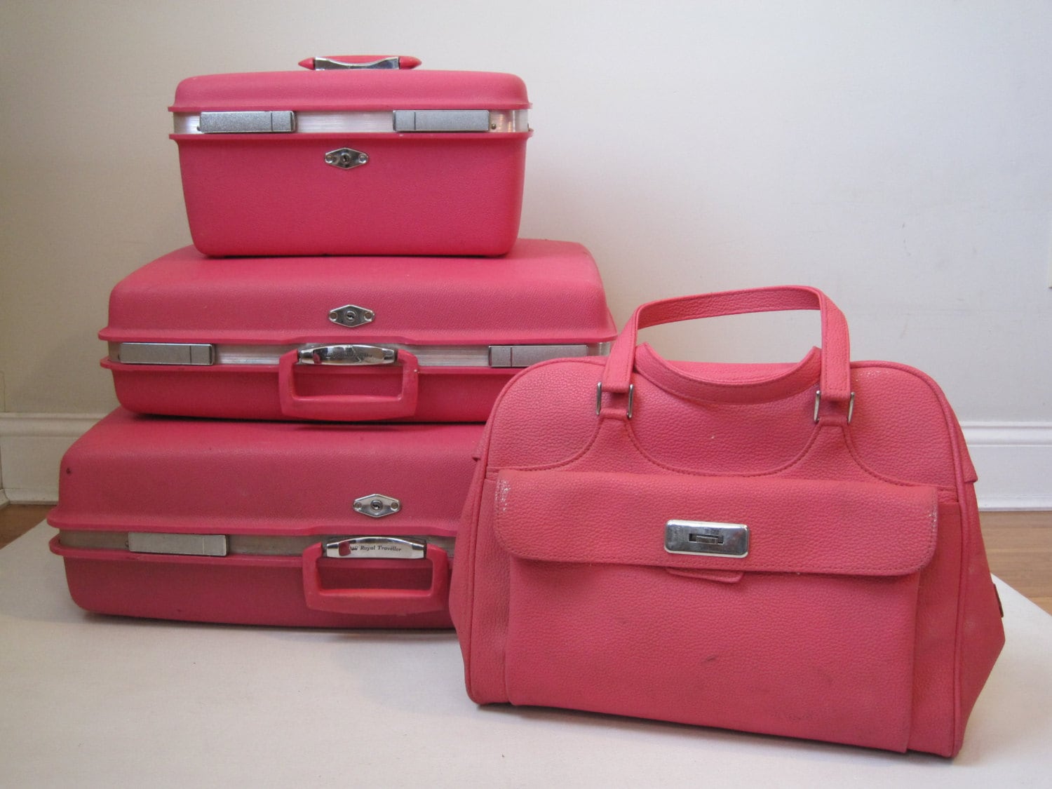 Vintage Luggage Set Pink Vinyl Nesting Four Piece Suitcase Set