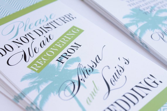 Wedding door hangers with tropical palm tree for beach destination resort wedding - do not disturb wedding welcome bags for hotel guests Il_570xn