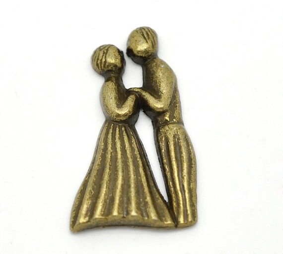 4pc antique bronze metal 25x14mm wedding couple pendants-5625