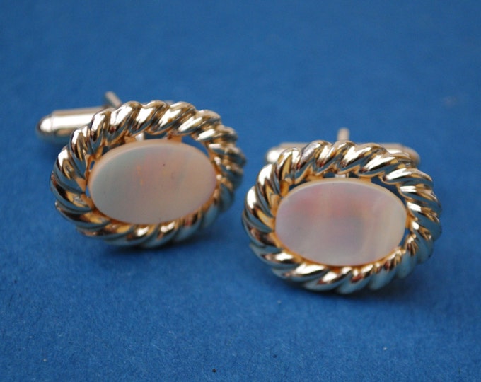 Vintage Oval gold Mother of Pearl cuff links