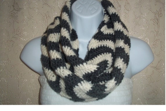 scarf zag zig pattern crochet crochet scarf scarf zigzag scarf circle scarf zig zag scarf loop scarf