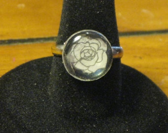 Black and White Rose Round Mirror Tile Adjustable Ring