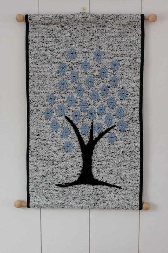 Nordic Scandinavian Wall Hanging in Wool Grey and White